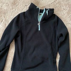 Under Armour pull over